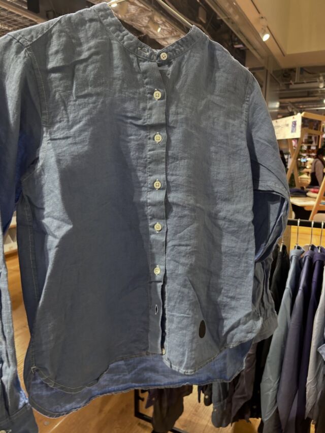 無印銀座店にお越しいただいた皆さまありがとうございました。

この日は特別に訳あり品を販売してパッチでカスタマイズという体験を販売。

実は染みをパッチで隠しています